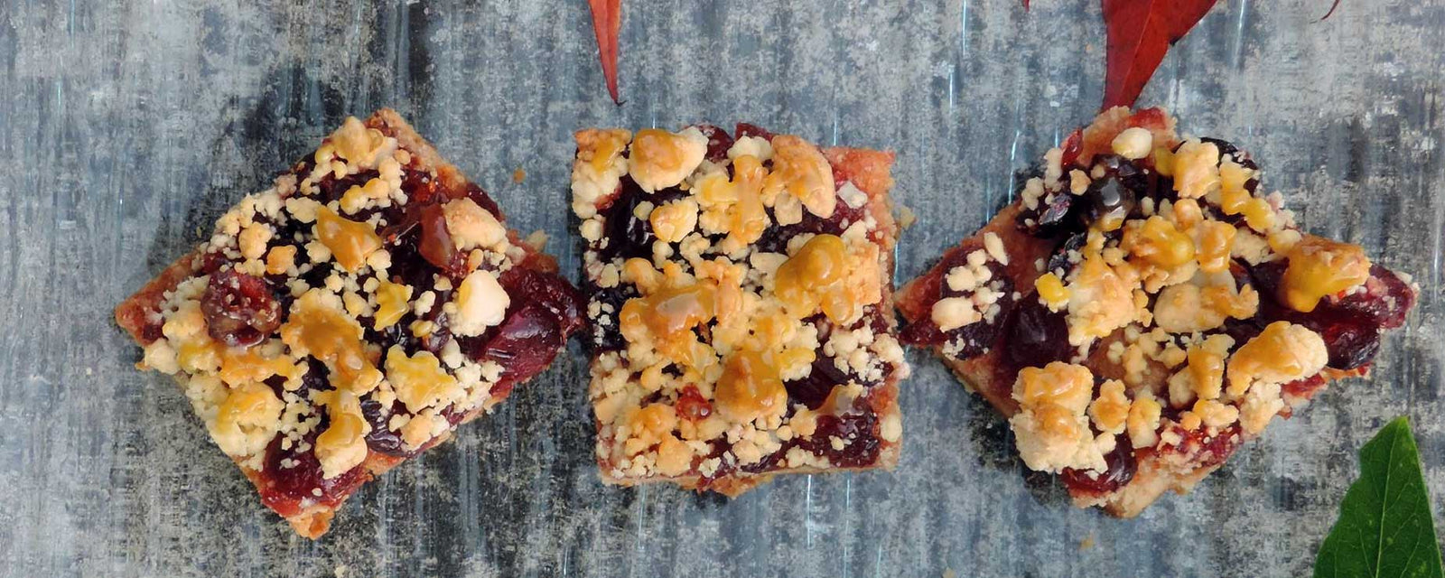 Crumble bar pistache/cranberries