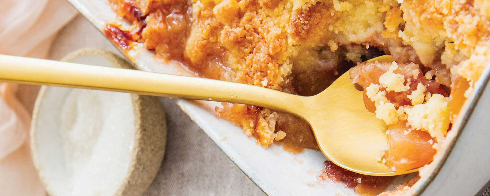 Crumble aux pommes et confiture