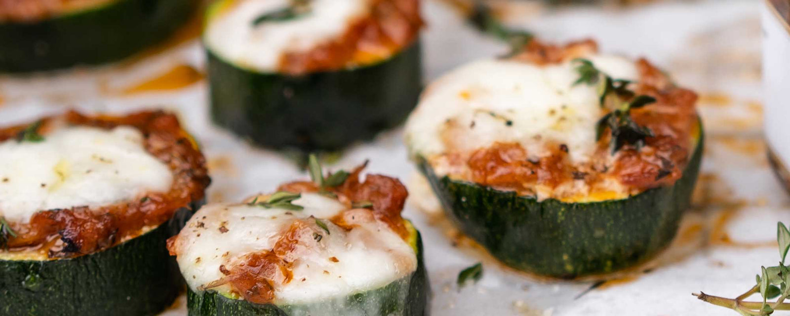 Mini-pizzas de courgettes
